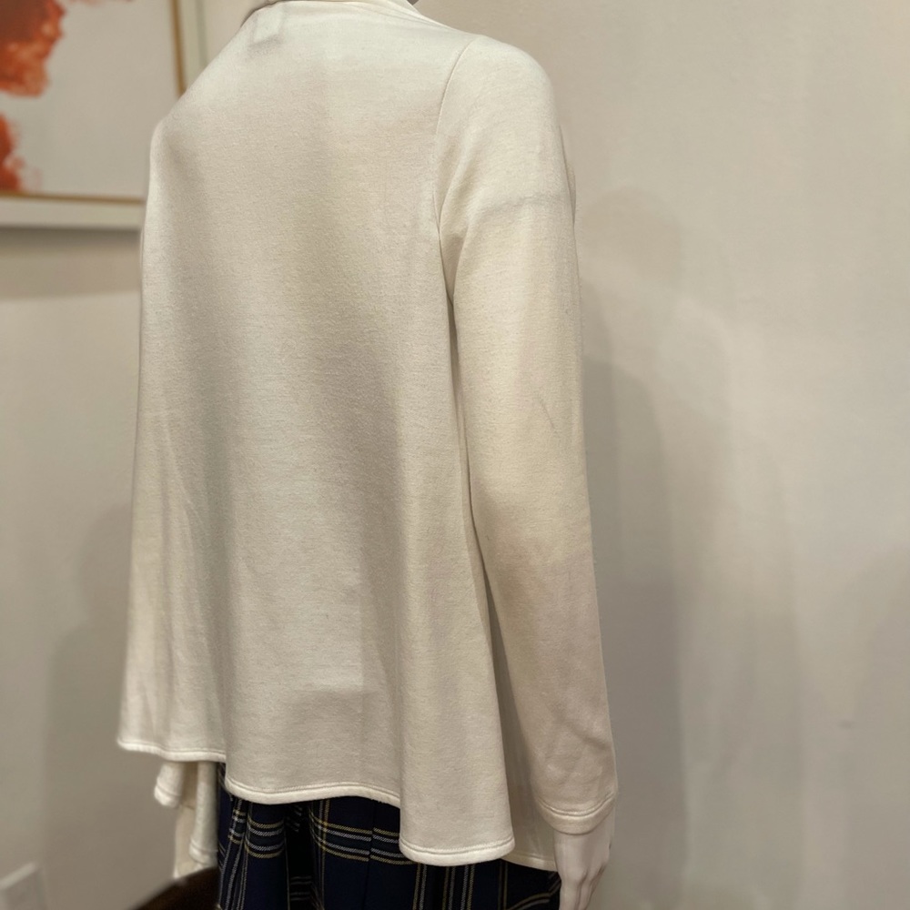 SOLD 👜 BOBEAU Poncho Style Sweater, Cream - Picture 4 of 8